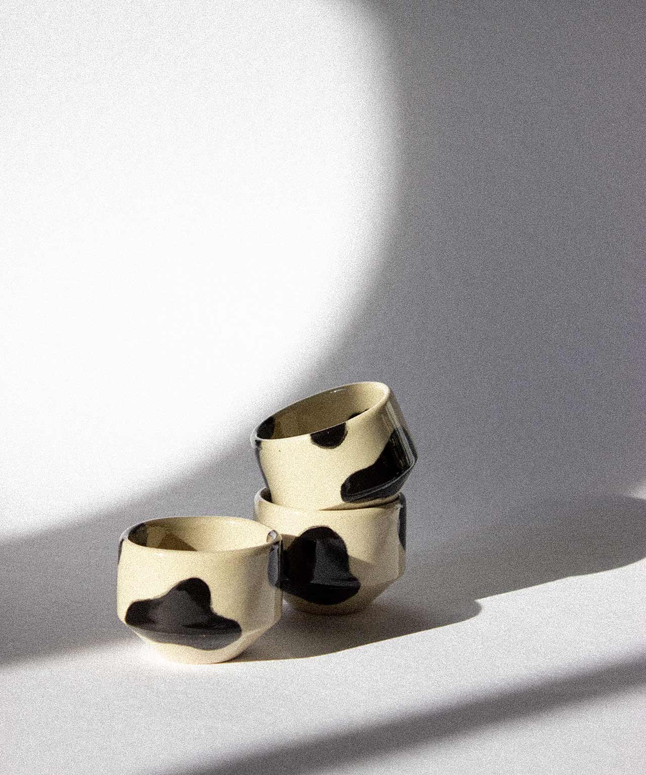 Bevel Cup Kuhflecken