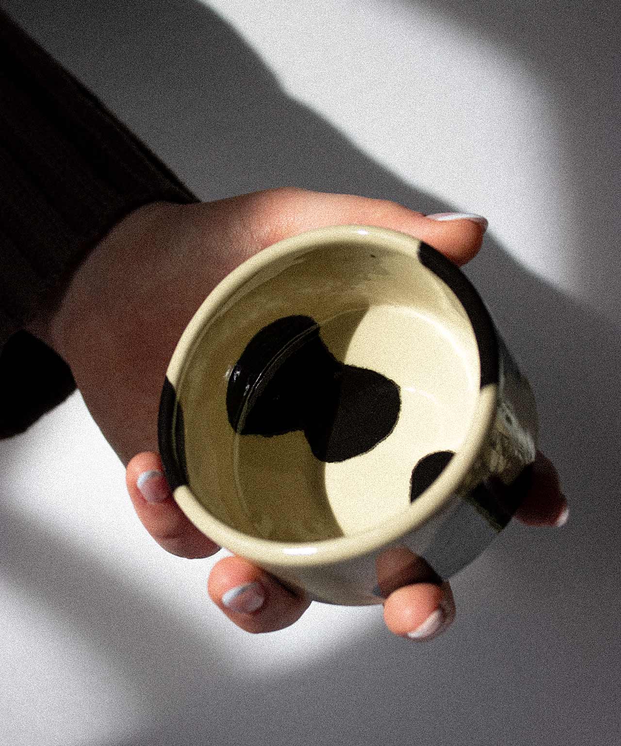 Bevel Cup Kuhflecken